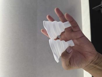 Product Review of ZORO Corong Minyak Silikon Corong Lipat Air & Minyak Silicon Serbaguna Funnel Portable Foldable COKI Multifungsi Putih Silicone Kitchenware from M** S**i P**o 0