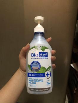 Product Review of Biodef Mint - Sea Salt Botol 550ml| Sabun Mandi Cair Antiseptik Aman dan Halal | Sabun Mandi Melembabkan Whitening | Sabun Mandi Cair untuk Kulit Kering from g**e 0