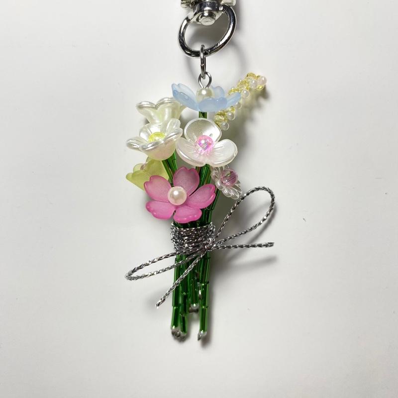 ￼[Tiệm Lity] Móc khoá Bouquet - Móc khoá handmade 9