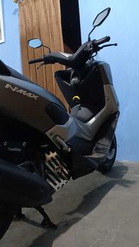 Product Review of NSA COVER RADIATOR AERO VIETNAM VARIO 150 Vario 160 AEROX NMAX NEW LEXI 155 NMAX OLD Tutup Radiator cover  radiator   Motorcycle Motor Akrilik Engine Gold Racing from A**s K**o 2