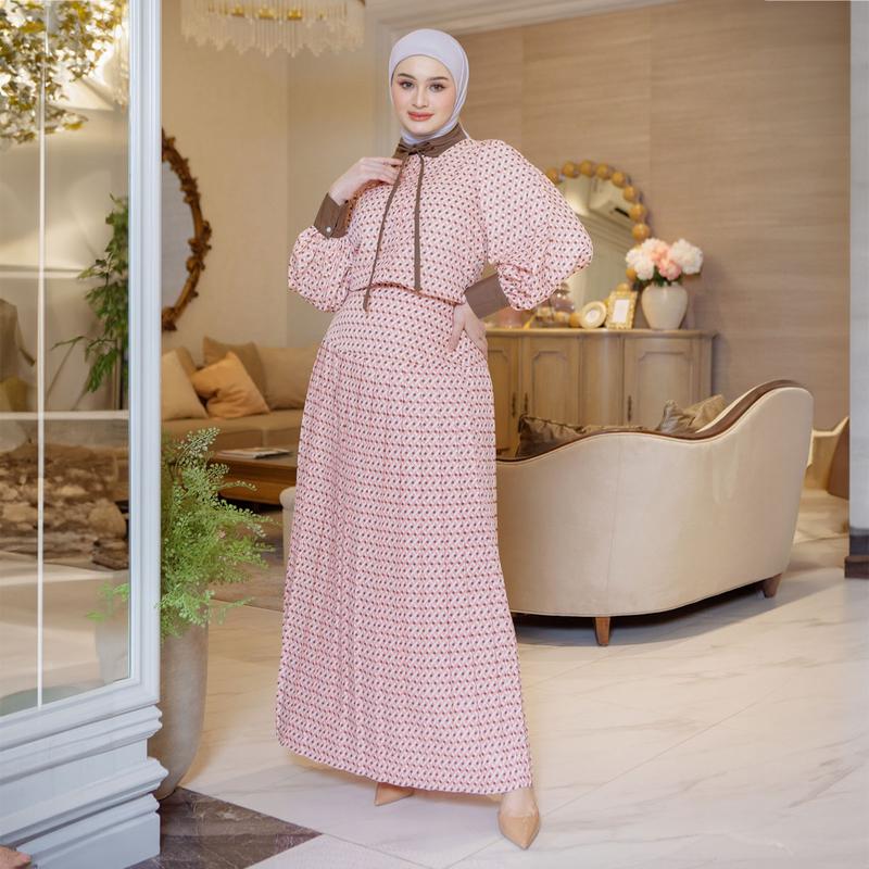 HijabChic x Sabrina Sosiawan Elois Peach Brown Geo Skirt | Rok Motif Elegan Ban Pinggang 1