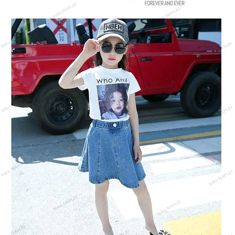 2024 Girls Denim Skirt Summer Shorts Skirt Fashion Kids 4-12 tahun Rok kancing Anak rok korea 1