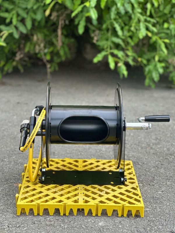 [Kèm dây cấp nước bên hông] Bộ Khung rulo cuộn dây cao áp C0004-99 thép carbon rulo trục inox 304 cuộn ống nước dây rửa xe TREO TƯỜNG tiện lợi 7