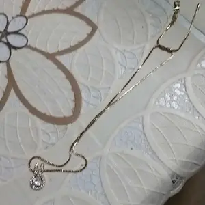 Kalung dan Liontin Bianca Permata Elegan Cocok untuk Acara Formal dan Kasual Tampilan Mewah dan Menarik