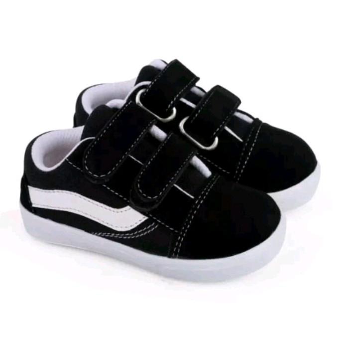 sepatu anak laki-laki umur 1-9 tahun sepatu sekolah SD dan TK sepatu terbaru  01 Hitam 2