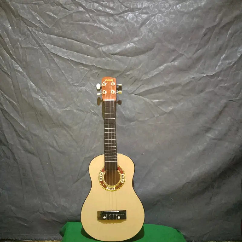 Gitar Kentrung ukulele senar 4 0