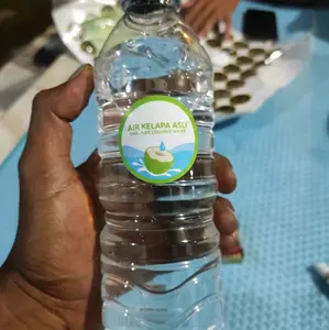 Paket 50 botol Air Kelapa free 2 botol . 45℅  Asli Herbal 100% Pure Coconut Water untuk Menghilangkan Rasa Stres dan Menenangkan