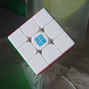 Cube Magic Puzzle 3x3 Moyu Meilong 3M 3 M Magnet Magnetic Stickerless Games Toys