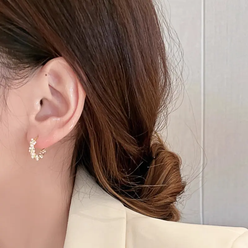 Hoa Tai Tròn, Phong Cách Nữ Đơn Giản Và Thời Trang, Hoa Tai Ngọc Trai Hình Tròn Thanh Lịch, Khóa Bông Tai Cho Nữ, Bộ Sưu Tập Mới 2024, Thiết Kế Độc Đáo Và Tinh Tế 5