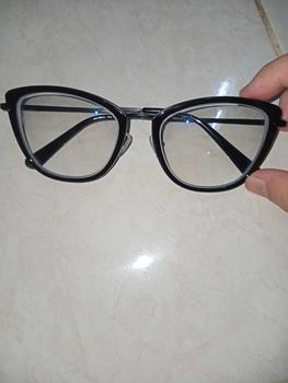 Product Review of {BELI 1 GRATIS 1 KACAMATA NORMAL}}Frame Kacamata Luxury Cat Eye glasses Keysha 95290 Kacamata Trendy Myopia Wanita Anti Radiadi Komputer Lensa Blueray Photocromic Bluecromic Eyewear Hitam Pink Titanium kacamata cateye Baby Plastik from j**r 1