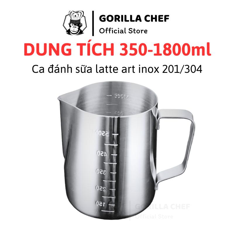 Ca đánh sữa latte art inox 304 Gorilla Chef có chia vạch 2 mặt dung tích chuẩn không làm tròn
