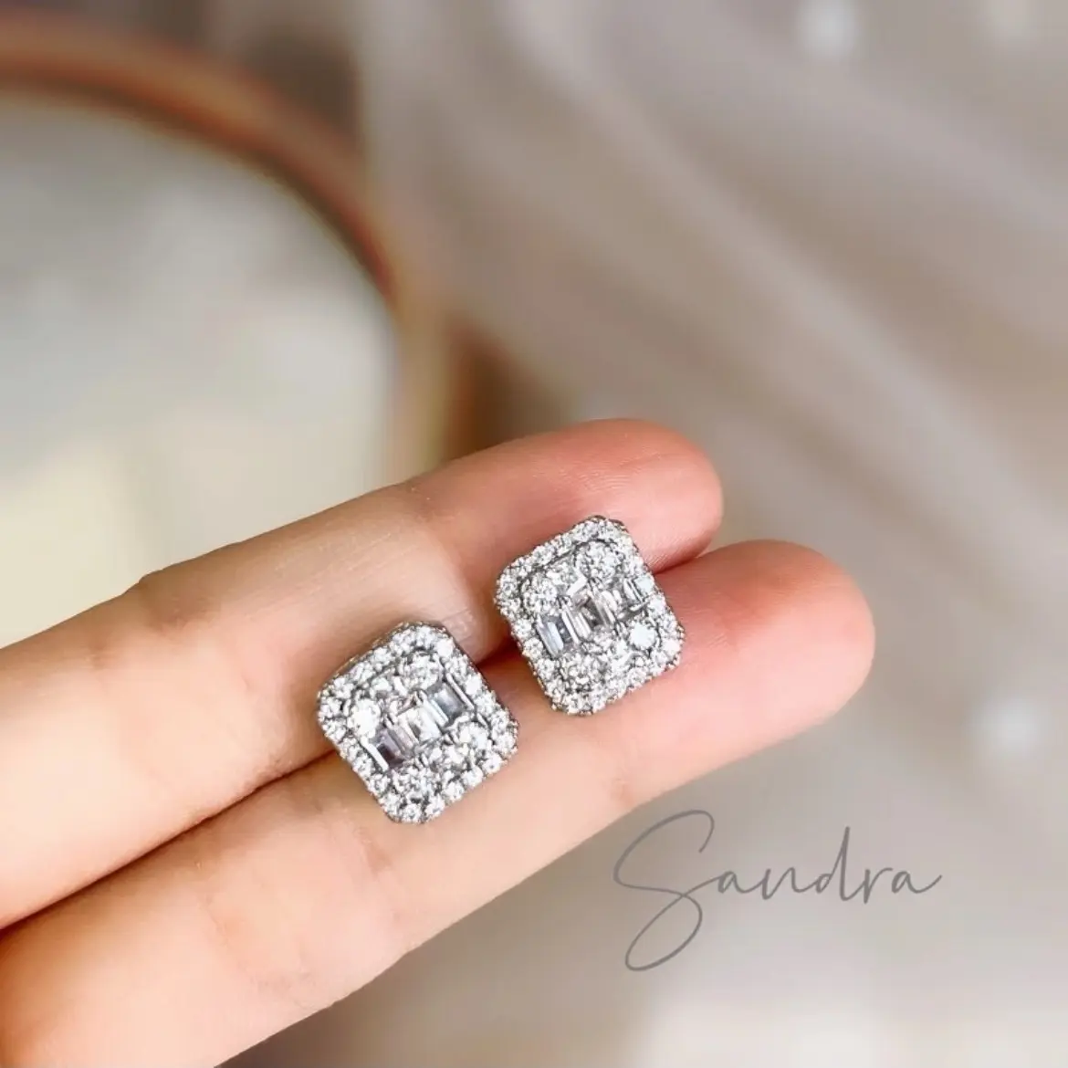 ￼SANDRA EARRINGS - Carterlux Anting Premium as seen on Priscilla Setio titanium anti alergy korean style Aksesoris anting panjang titanium putih