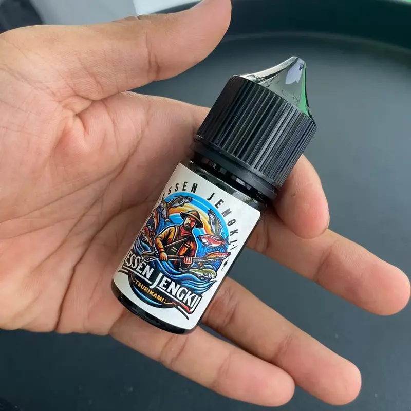 Essen Jengki Tsurikami 30ml Aroma Harum dan Amis untuk Media Lumut Cacing dan Pelet Semua Jenis Ikan - Umpan 1