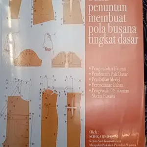 Buku penuntun membuat pola busana tingkat dasar oleh SOEKARNO