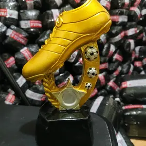 piala sepatu topskor. cagak.27cm