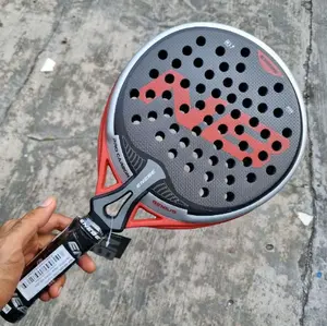 Enebe Raket Padel Genius - Round 3K Carbon - Kontrol Maksimal & Presisi - Desain Inovatif - Berat 355-370gr - Engineered in Spain