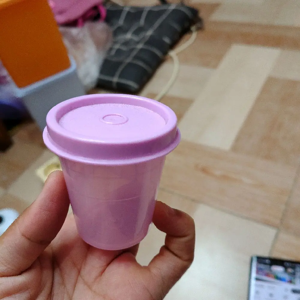 mincet Tupperware wadah peniti, obat dll isi 3pc random