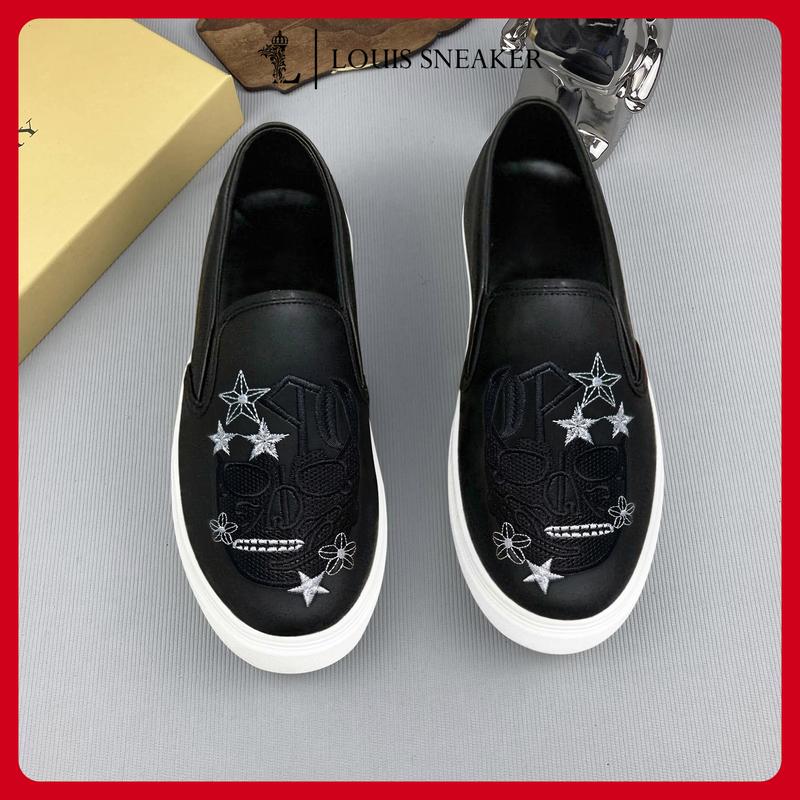 Giày Lười Nam Slip-on Mẫu Mới 2026 Thời Trang Cá Tính Cao Su Đế Bằng Shoes