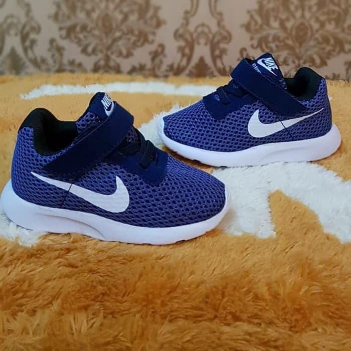sepatu nike kaishi run