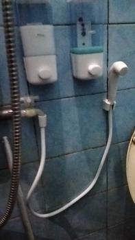 Product Review of Jet Shower Kloset Toilet Closet Cebok WC Semprotan Duduk Kamar Mandi Ringan Kamar Mandi Minimalis Plastik Pvc Selang jet  shower murah jet  shower jet  showers from F**i A**i 0