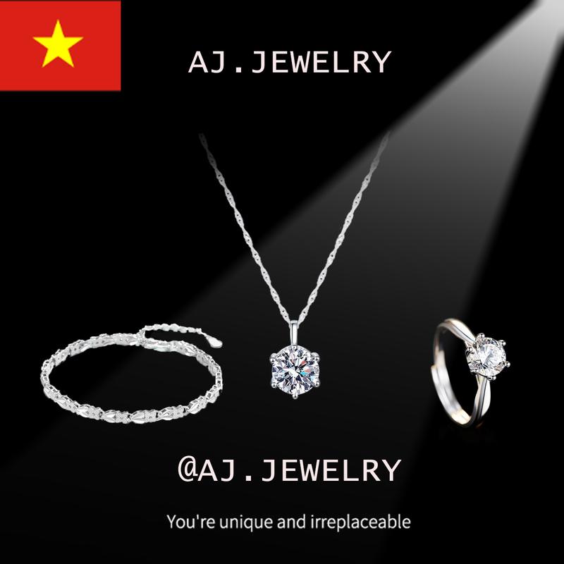 Mua Một Tặng Hai Miễn Phí Khuyến Mãi Giới Hạn Thời Gian Bộ Vòng Cổ Kim Cương Trời Sao Lấp Lánh. Thiết kế độc đáo phong cách rừng xanh tinh tế và thanh lịch đa năng và tiện dụng. Bộ Dây Chuyền Xương Quai Xanh Trời Sao