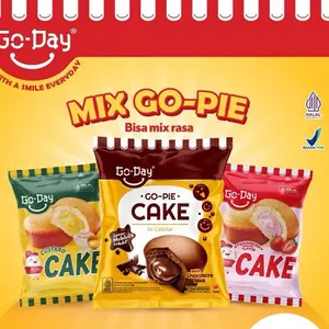 Go-Day Mix Cake Go Pie Coklat Curstad Strawbery 5 Pcs Rasa Unik dan Lezat