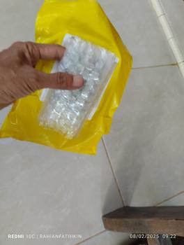Product Review of Name tag nama dada/Nametag/papan nama dada/nama dada/peniti/magnet resin from R**I 1