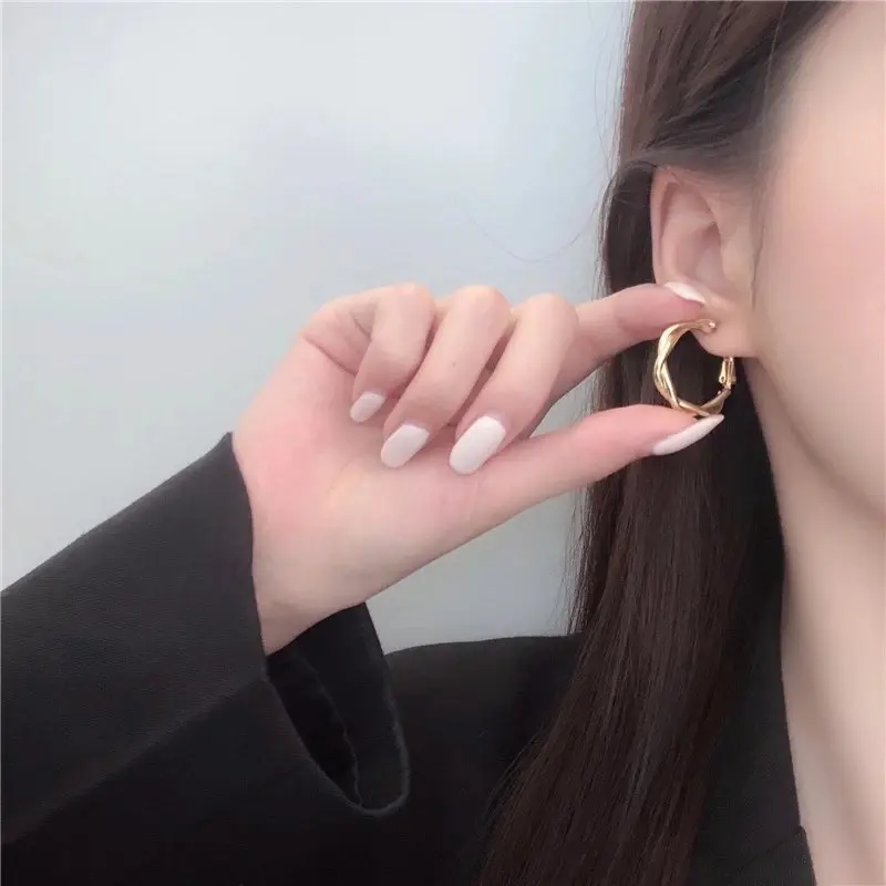 PH26 Anting Hoops  Lingkaran Bulat Wanita 2