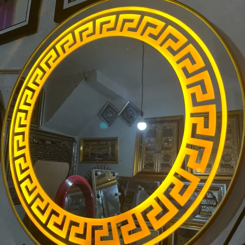 Cermin dekor bulat motif backlight 1