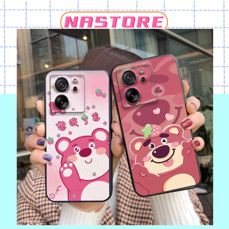 Ốp lưng dành cho Xiaomi 13T 5G gấu dâu Lotso cute giá rẻ mới nhất cực đẹp.