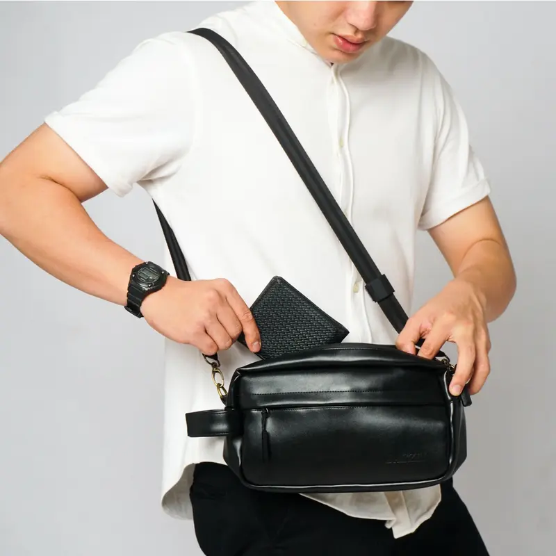 Tas Tangan Clutch Bag Pria - Pouch Kulit  - Sling Bag - Tas Selempang Pria motif kotak handbag  starboy v-polyester minimalis 0