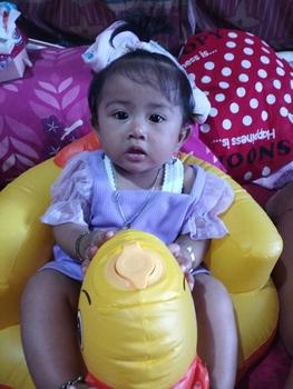 Product Review of Kursi Bayi Sofa Makan Bayi Belajar Duduk Balon Baby Chair Model Tiup Bebek tempat Duduk Bayi Kursi Balon Bayi from 🇮**🇩 1
