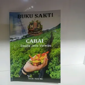 BUKU  BERWARNA SAKTI SENIMAN PERTANIAN-panduan lengkap budidaya cabe segala Varietas-Belum ada selengkap ini#EDISI III FULL COLLOR karangan daniel mbj
