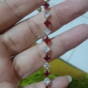 Gelang titanium ruby ​​cantik\gelang mewah ringan anti karat tidak luntur
