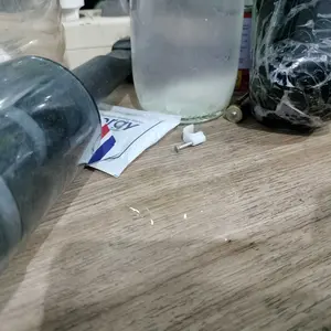 Pembersih Kaca Aquarium Kerak Jamur Lumut WIPEOUT - 100 ml