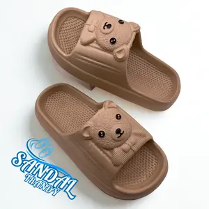 Sandal Anak Laki-Laki & Pria Beruang Slip-On Jelly Sandal Trendy untuk Anak dengan Desain Imut