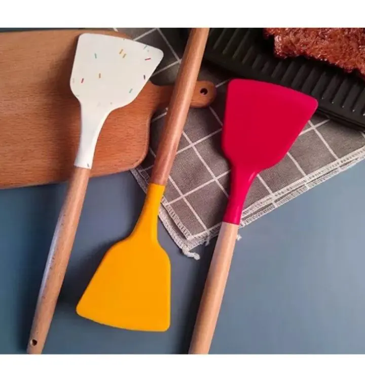 Spatula Silikon Gagang Kayu Tahan Panas Sepatula Silikon Anti Panas 32CM 3