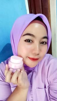 Product Review of MOISTUREIZER SUNSCREANS MBC menjaga kesehatan kulit mengobati skinbarier rusak from R**a S**a 0