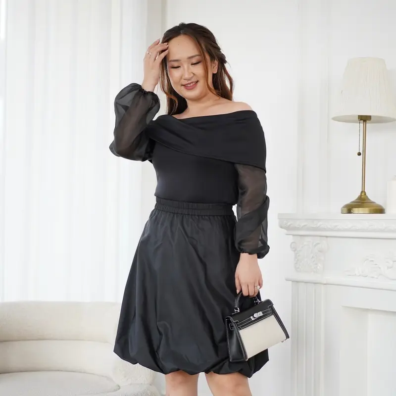 (Victoria Wear House) Diane Off Shoulder Blouse Baju Atasan Sabrina Lengan Balon Bahan Scuba Organza Pakaian  Wanita 1
