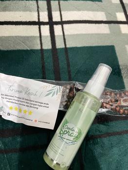 Product Review of Deodorant spray SR12/Deodoran mama cipung/Deospray SR12, deodornt alami, deodorant viral, deospray, deospray ampuh, penghilang bau badan, deodorant tawas. Deodorant jeruk nipis, pencerah ketiak Tanpa Pengharum/deodorant nagita slavina, deodorant alami from S**_ 0