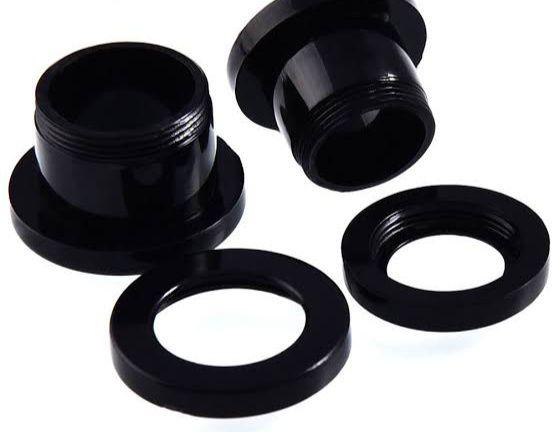 Piercing Earplug Tunnel Anting Plastik karet Hitam Pria Laki-laki 4