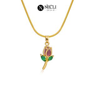 Collar con colgante de rosa para mujer, hecho de cadena de acero de titanio, resistente a la decoloración, apto para uso diario