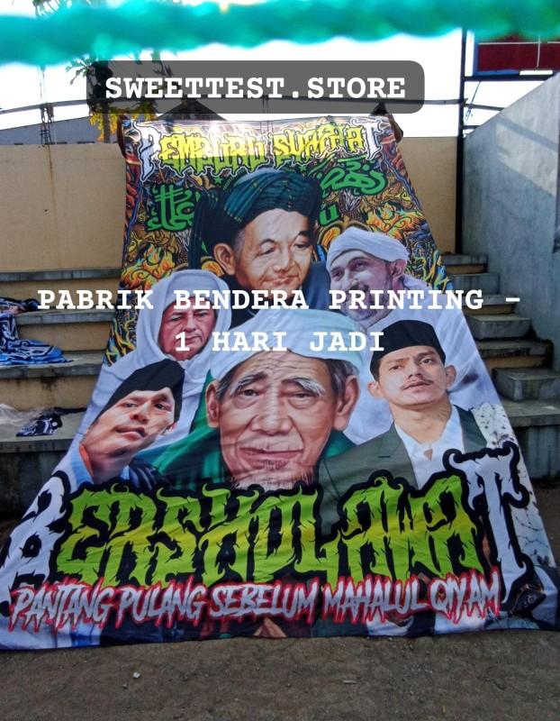 Product Introduction of 1HARI JADI BENDERA UKURAN 400X300CM + TERLARIS, BENDERA SYEKHERMANIA FULL PRINTING, FLAG MAJELISAN, GIANTFLAG KOMUNITAS, BENDERA SHOLAWATAN, FREE STICKER 1