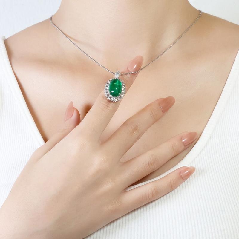 Convertible 11.36ct Emerald and Natural Diamond Pendant/Ring 2