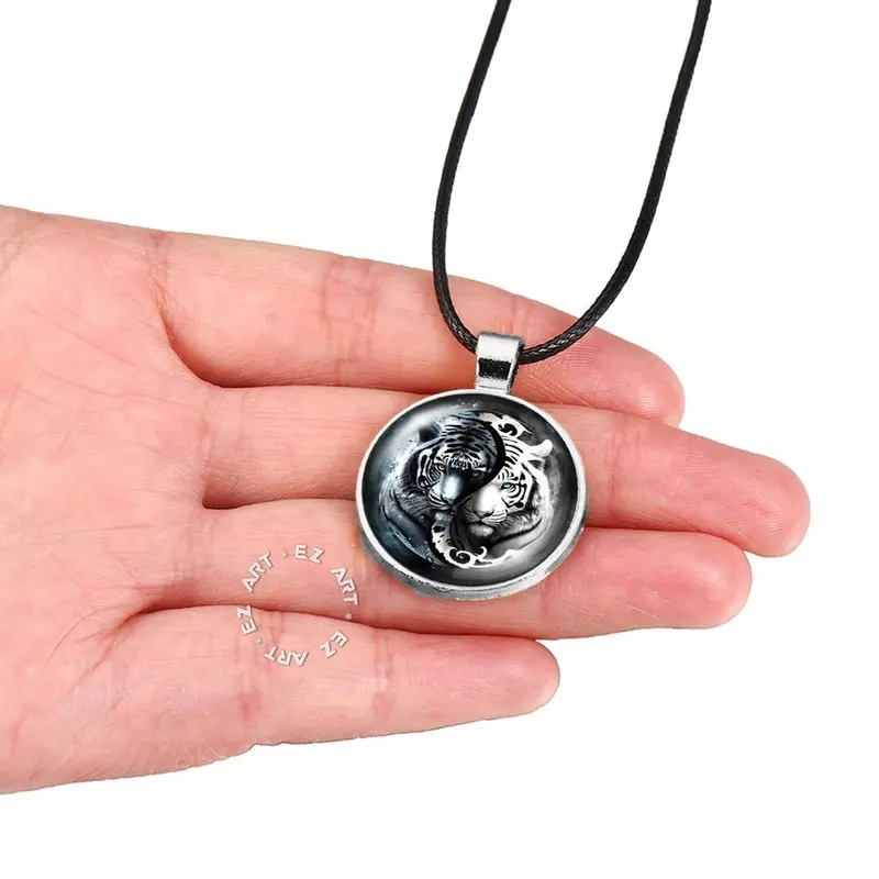 Kalung Liontin Yin Yang Art Kaca Cembung Tali Kulit Rantai Stainless Steel 5