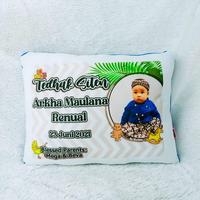 Gambar Souvenir Wisuda Ulang Tahun Anak Bantal Kotak 35x25 Desain Printing Custom Kain Putih A4 Full Printing Berkualitas dari pabrik souvenir_NEW Kab. Blitar 4 Tokopedia