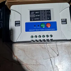 Smart Battery Charger PWM 12V 24V 30A USB Panel Tenaga LCD Kecerdasan Auto Mengatur Solar Panel Surya LED Indicator Display