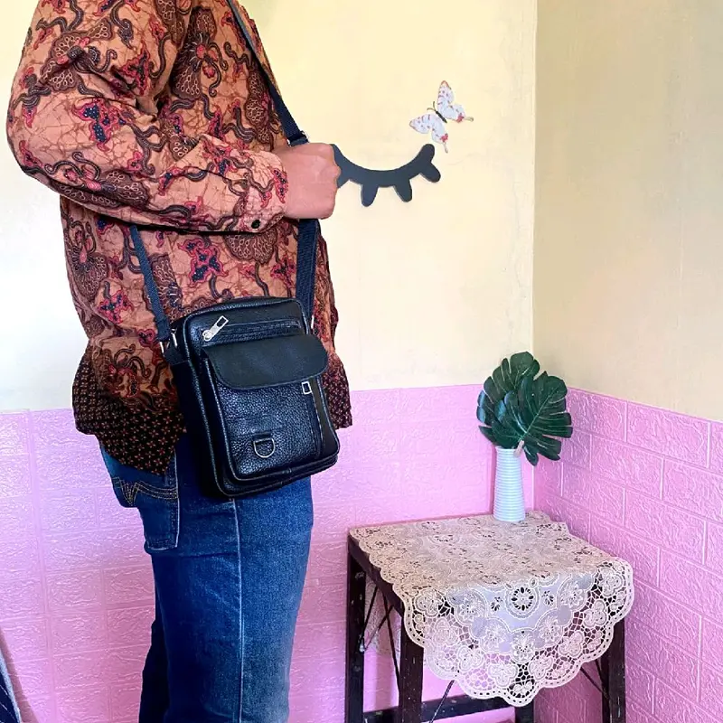 Tas slempang kulit asli sapi tas pria kulit 2