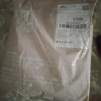 Product Review of DIAMOND BUTTERFLY CARDI KOREAN CARDIGAN SWEATHER KOREA SWEATER WANITA BAHAN RAJUT PREMIUM from i**e ** 0