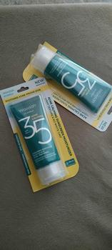 Product Review of [TWINPACK] WARDAH UV Shield Acne Calming Sunscreen - Skincare from n**💐 0
